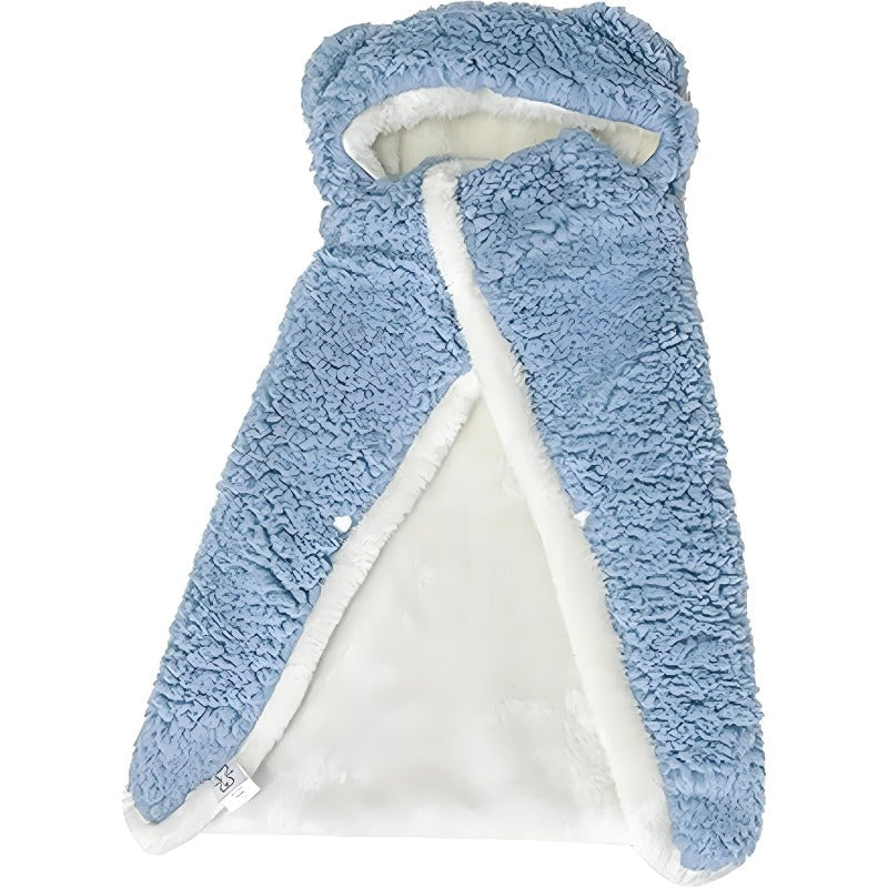 Bear-Ear Pet Cape Blanket – Cozy Wearable Dog & Cat Blanket with Snap Closure