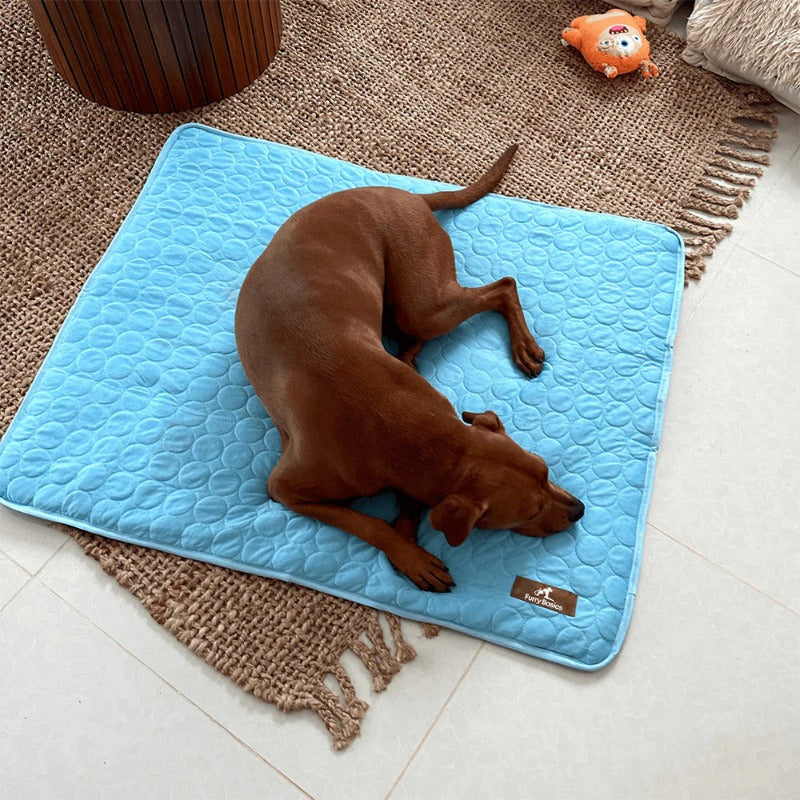 Portable Pet Cooling Mat – No Gel, No Freezing, Instant Relief in Seconds