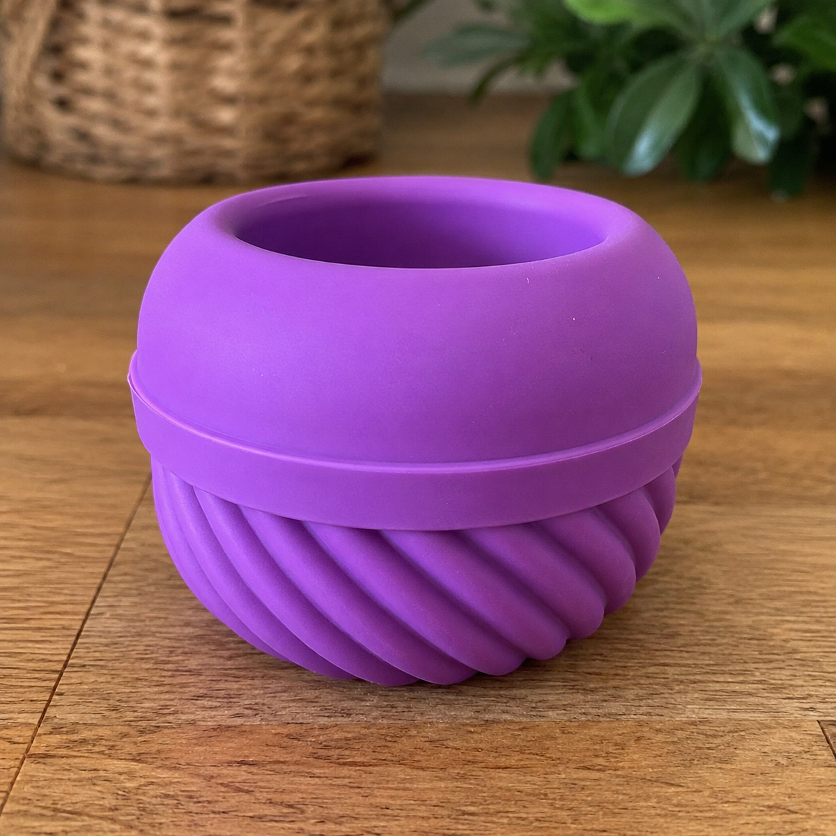 Heavy-Duty Enrichment Chew Toy with Fillable Treat Holder for Dogs