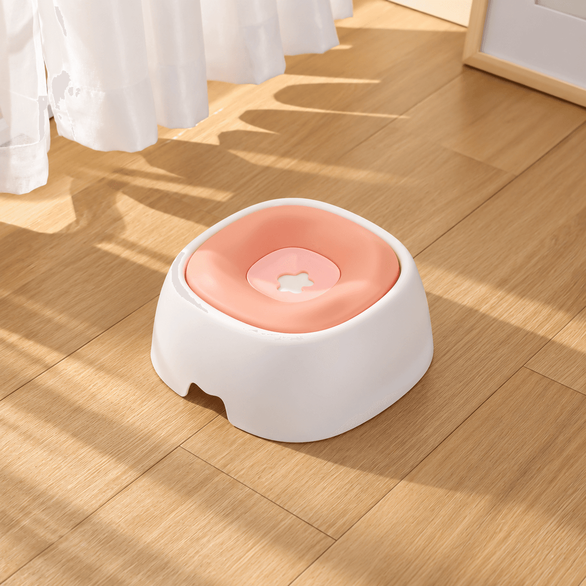 Dry Chin Floating Pet Water Bowl – Splash-Free, Non-Slip & Easy-Clean Design