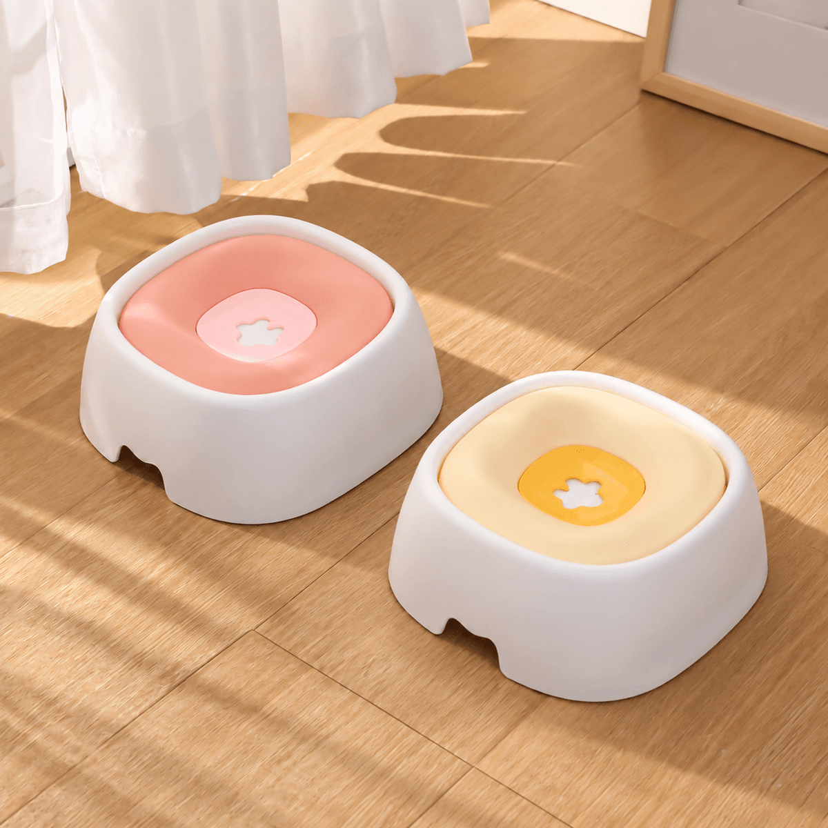 Dry Chin Floating Pet Water Bowl – Splash-Free, Non-Slip & Easy-Clean Design