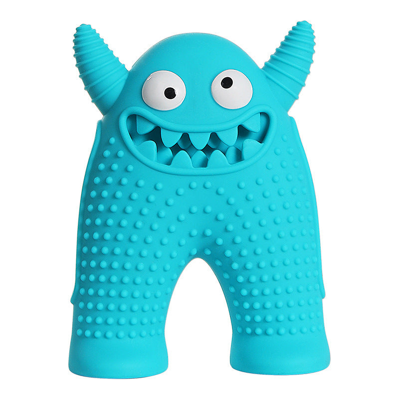 Durable Dog Dental Chew Toy – Plaque-Scraping Monster Chew in Red or Blue