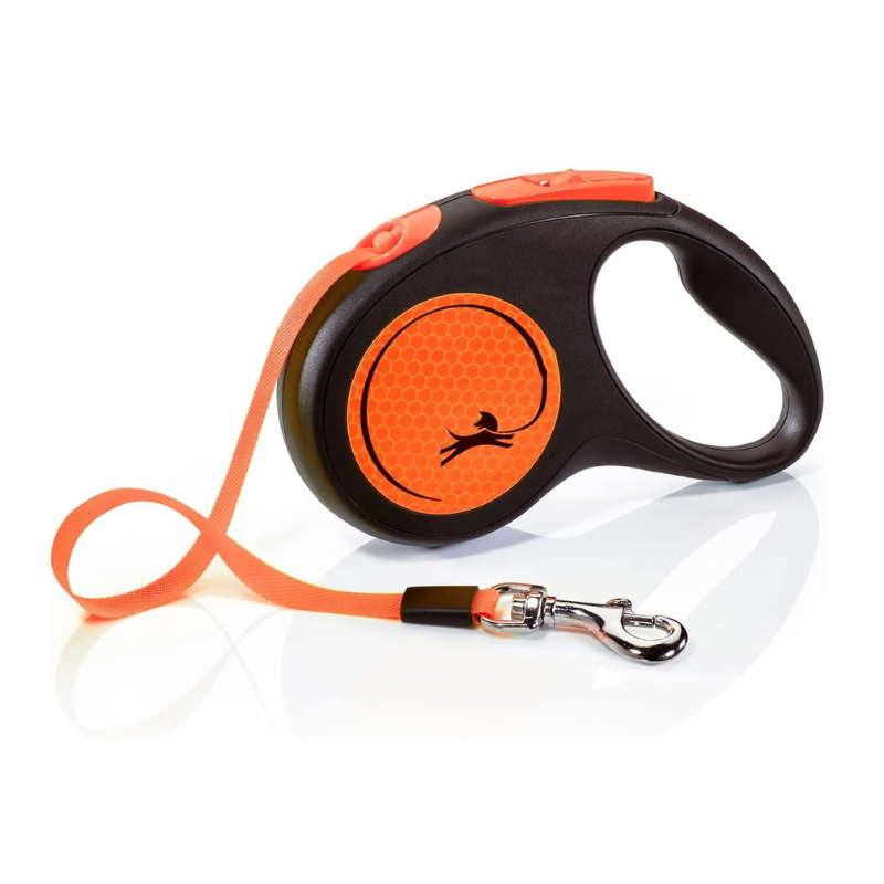 Tangle-Free Retractable Dog Leash – 5M Extendable Pet Leash with Easy-Press Brake & Lock
