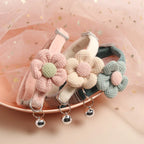 PetStyle Adjustable Cat Collar – Stylish & Secure Flower Design