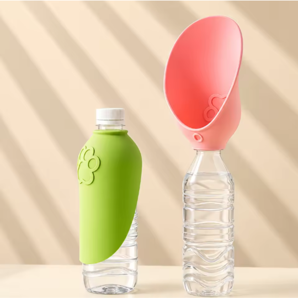 Silicone Dog Drinking Cap – Portable Bottle Top Bowl for On-the-Go Hydration