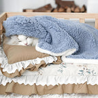 Bear-Ear Pet Cape Blanket – Cozy Wearable Dog & Cat Blanket with Snap Closure