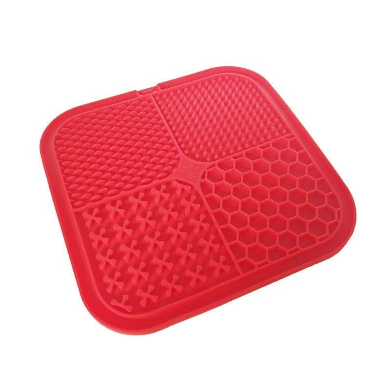 Anxiety Relief Pet Lick Mat for Dogs & Cats – Slow Feeder & Bath Time Distraction Mat