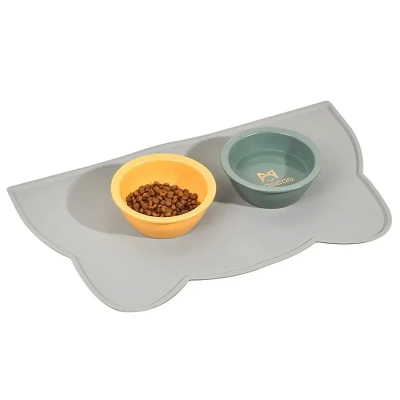 AquaShield Pet Mat – Waterproof Feeding Mat for Dogs & Cats
