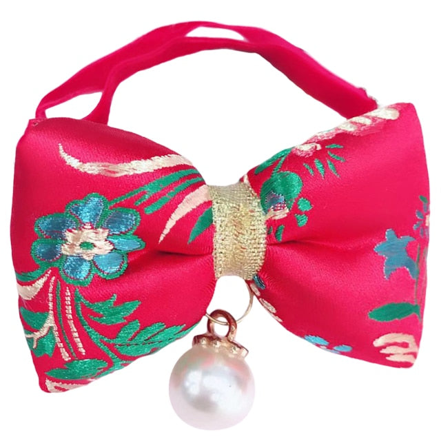 Cute Cat Bowtie Collar – Adjustable Pet Accessory with Jewel Accent